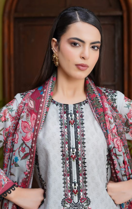 Nayara – 3PC Lawn Cotton Embroidered Suit with Lawn Dupatta