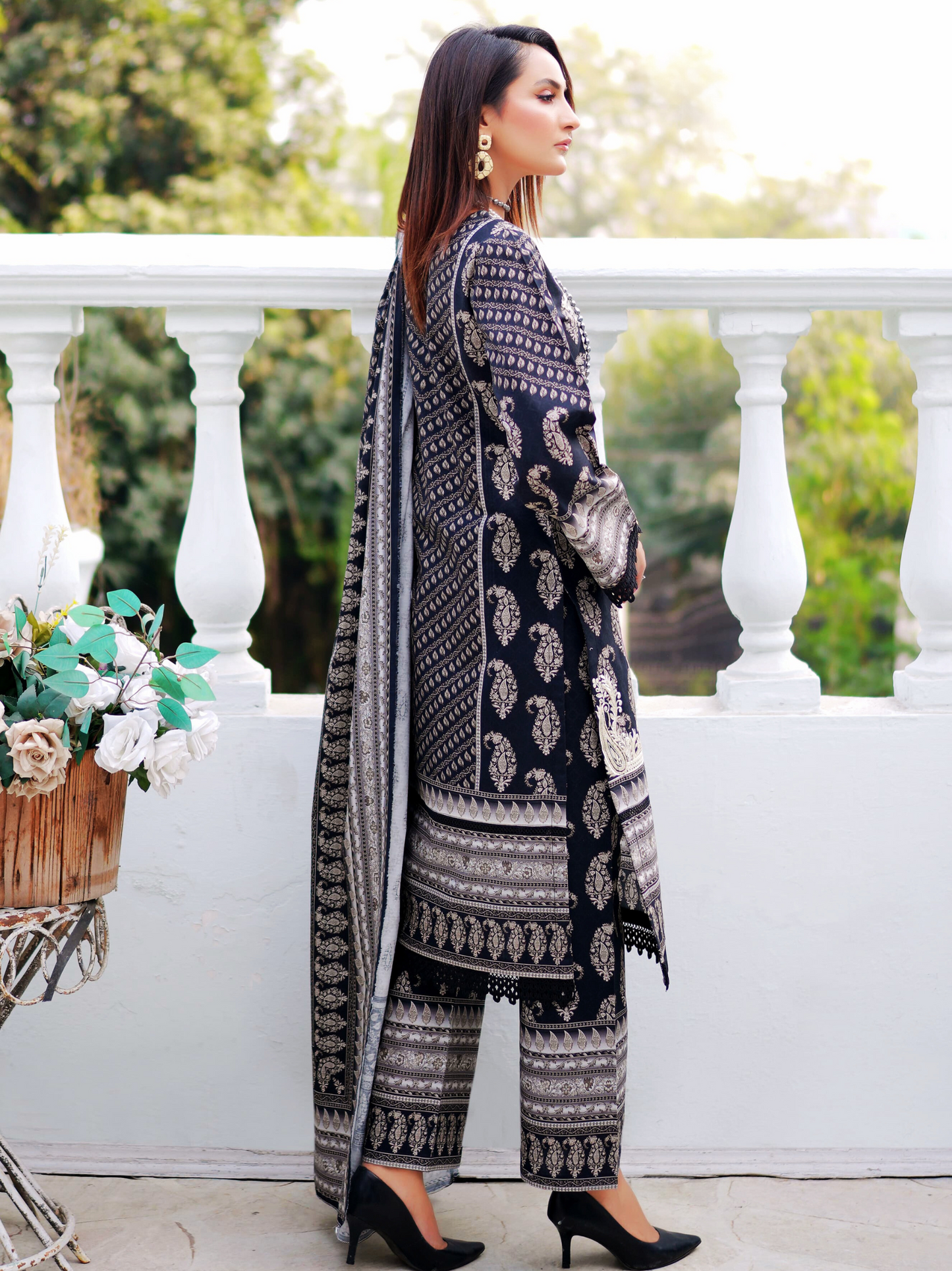Shab Taab (شب تاب) - Stitched - 3 Piece