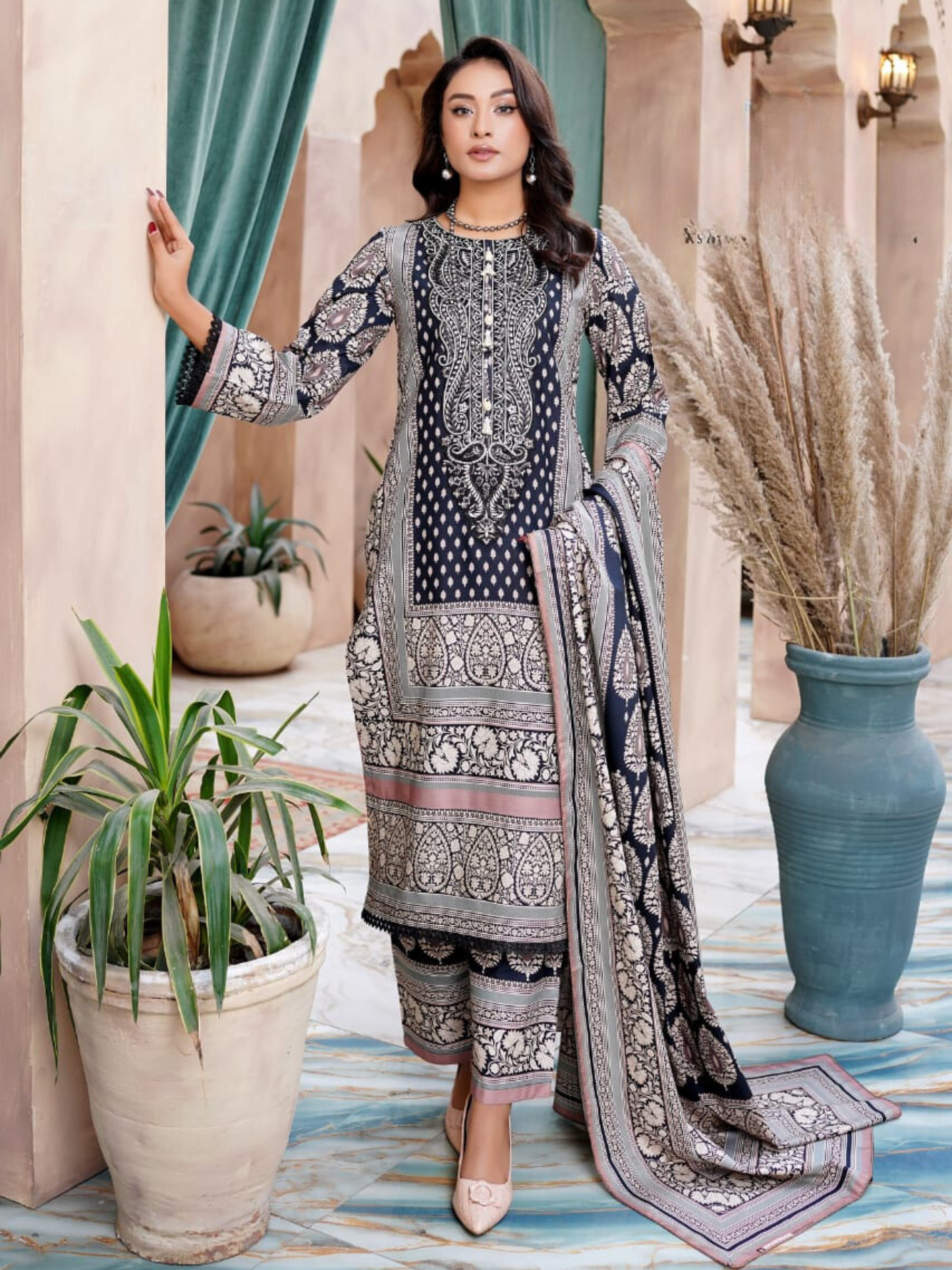 Khawab-e-Sehar (خوابِ سحر) - Stitched - 3 Piece