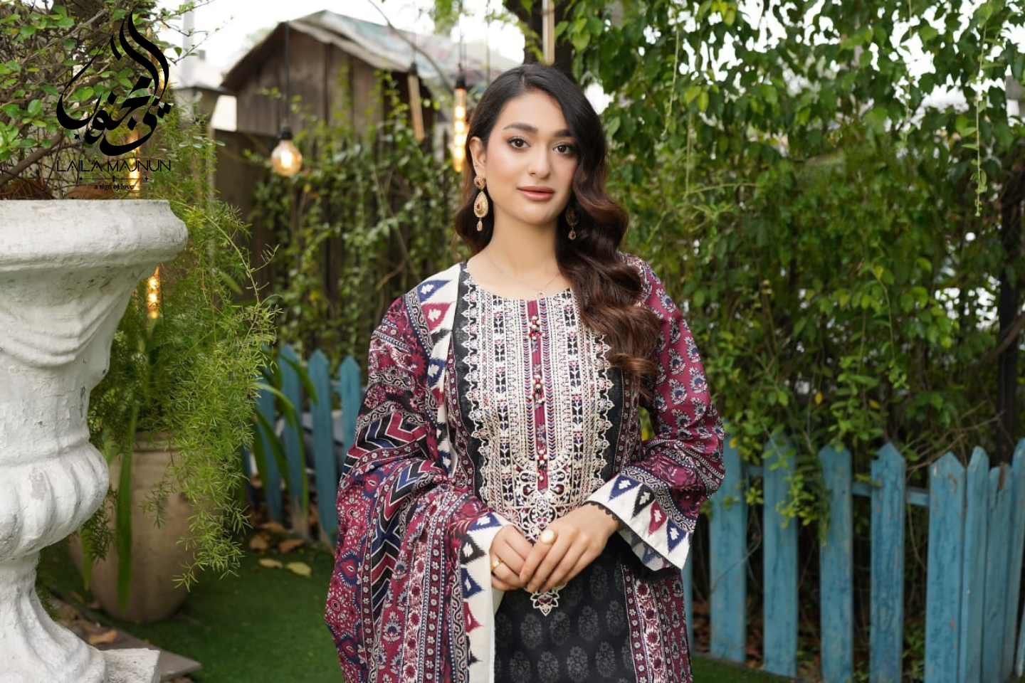 "Rang-e-Mohabbat" 3PC Lawn Suit – Stitched