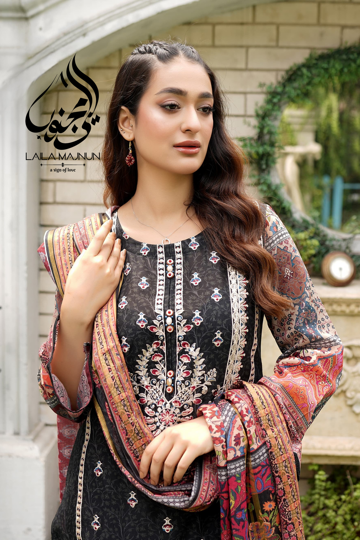"Noor-e-Kohsar" – Black & Maroon 3-Piece Suit