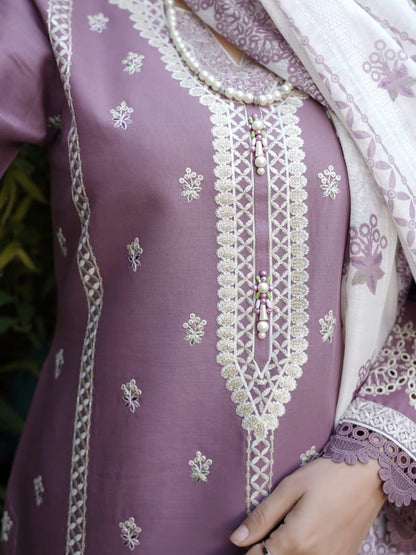 Shafoon (شفون) – Stitched 3 Piece